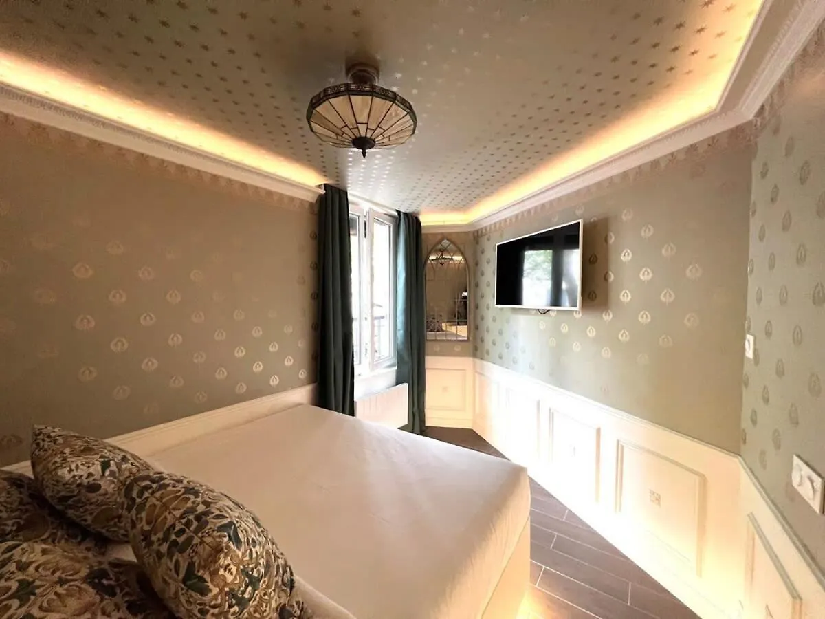 Appartement Prestige A Deux Pas De Montparnasse 6P Paris 0*,  France
